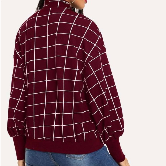 Burgundy red 💋geometric striped long sleeve - Picture 2 of 9